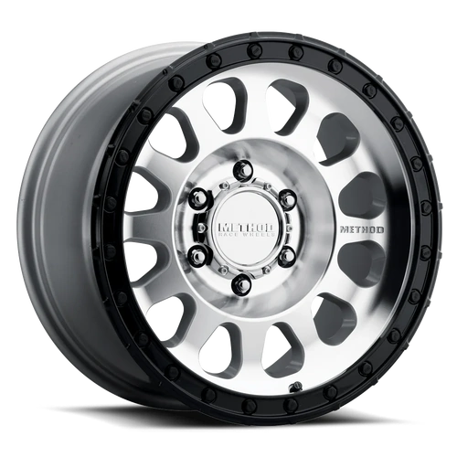 Method MR315 18x9 +18 (8x180) Machined/Gloss Black Lip