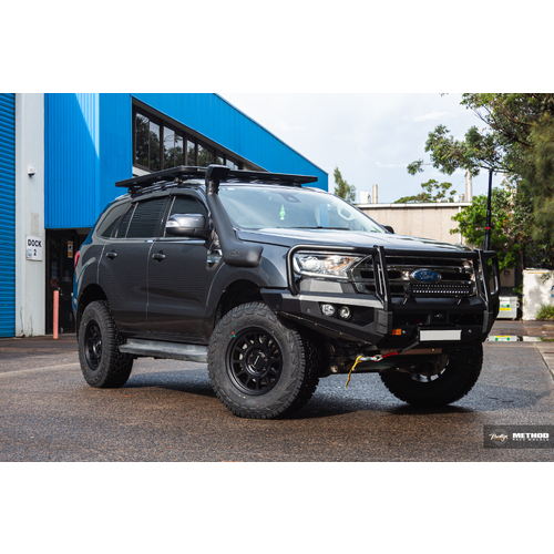 Ford Everest fitted with 17" Method 703 with 285/70R17 Yokohama G016 X-AT image
