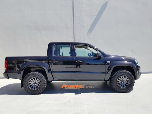 VW Amarok fitted with 17'' Anthricite Fuel Vector Wheels & 275/70r17 BF Goodrich K02 Tyres image