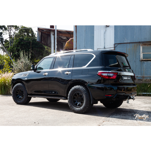 Nissan Patrol Y62 Patrol fitted with 18" Method 317 Wheels & Maxxis Razr AT 295/70R18 tyres image