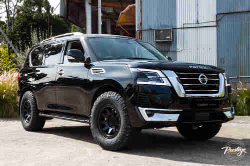 Nissan Patrol Y62 Patrol fitted with 18" Method 317 Wheels & Maxxis Razr AT 295/70R18 tyres