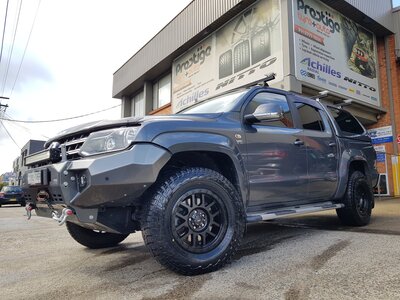 VW Amarok fitted up with 17" Spyder Nexus Wheels & 265/70R17 Falken AT3W Tyres