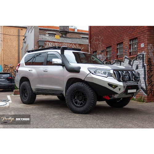 Toyota Prado fitted with 17" Method 312 and Maxxis Razr A/T 285/70R17 tyre