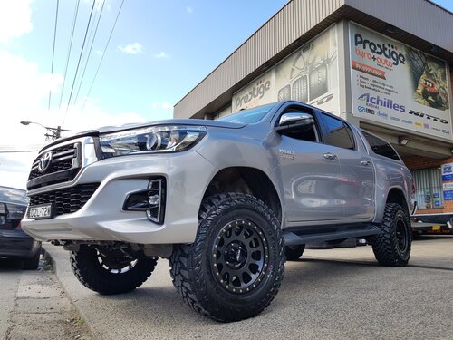 Toyota Hilux N80 fitted up with 17" Method Race Wheels 305NV's and 33" Yokohama Tyre Australia G003 