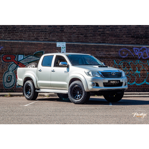 Toyota Hilux 2013 N70 fitted with 17" Black Fuel Vector & 265/70R17 Falken AT3W