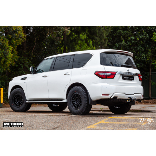 Nissan Patrol Y62 Patrol fitted with 18" Method 314 Wheels & Maxxis Razr AT 295/70R18 tyres image