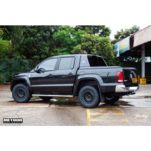 VW Amarok fitted with 17" Method 314 with Yokohama Geolander G016 XAT 285/70R17 image