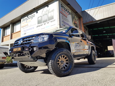 VW Amarok fitted up with 17" Bronze Fuel Vector Wheels & 285/70R17 Falken AT3W Tyres