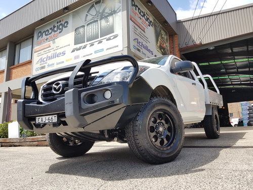 Mazda BT50 fitted up with 17'' Diesel Desert Wheels & 265/70r17 Yokohama Geolander G015 AT Tyres