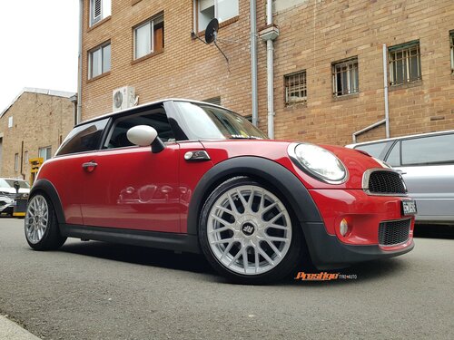 Mini Cooper Slammed on 17" Rotiform RSE's