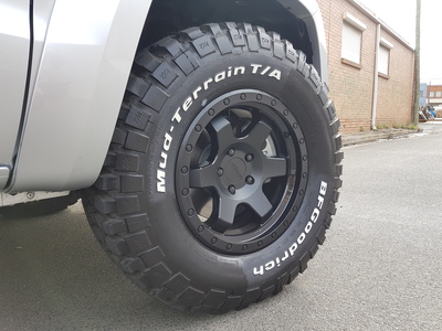 VW Amarok fitted up with 17" Rotiform SIX Wheels & 305/65r17 BFGoodrich KM2 Mud Tyres image