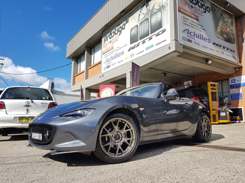 Mazda MX5 fitted up with 17" Konig Ampliform Bronze Wheels & 225/45r17 Pirelli Dragon Sport Tyres image