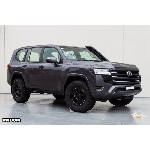 Toyota Landcruiser 300 fitted with Method 310 & 285/70R17 Yokohama G016 XAT tyre