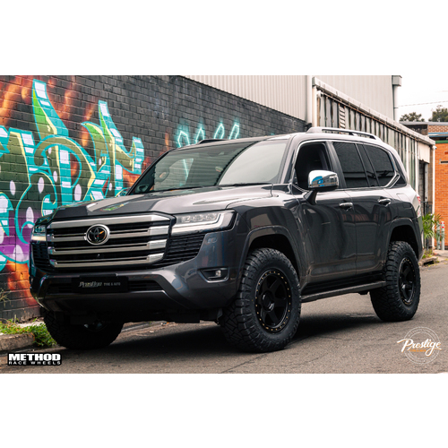 Toyota Landcruiser 300 fitted with Method 310 & 285/65R18 Nitto Ridge Grappler tyre