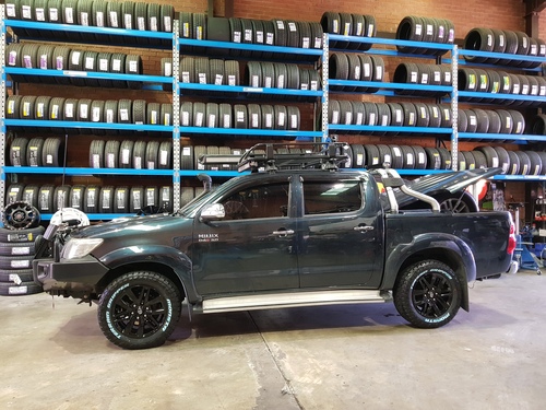 Toyota Hilux Fitted up with 265/60r18 Monsta Terrain Gripper AT Tyres